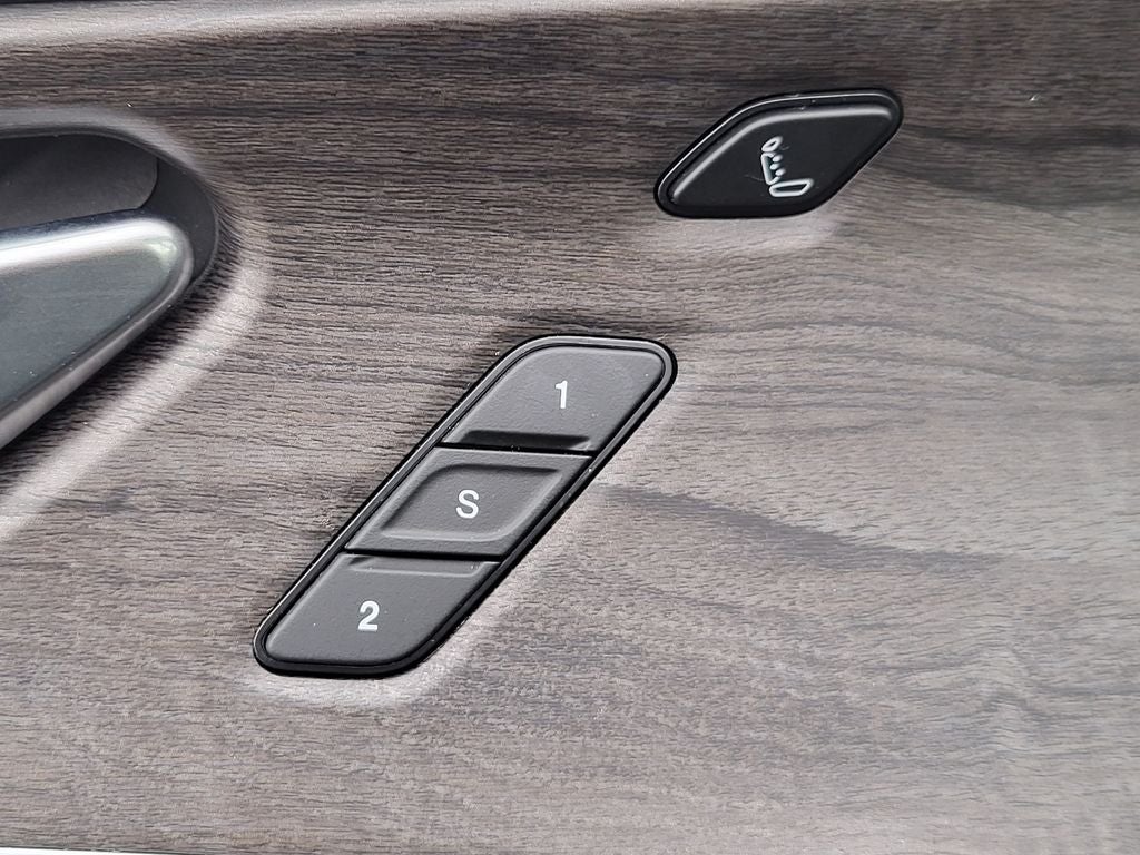 2023 Jeep Grand Cherokee L Overland 4x4