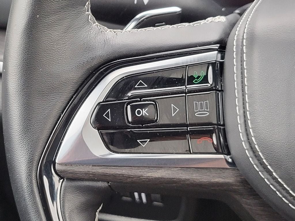 2023 Jeep Grand Cherokee L Overland 4x4