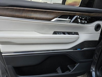 2022 Jeep Grand Wagoneer Series II