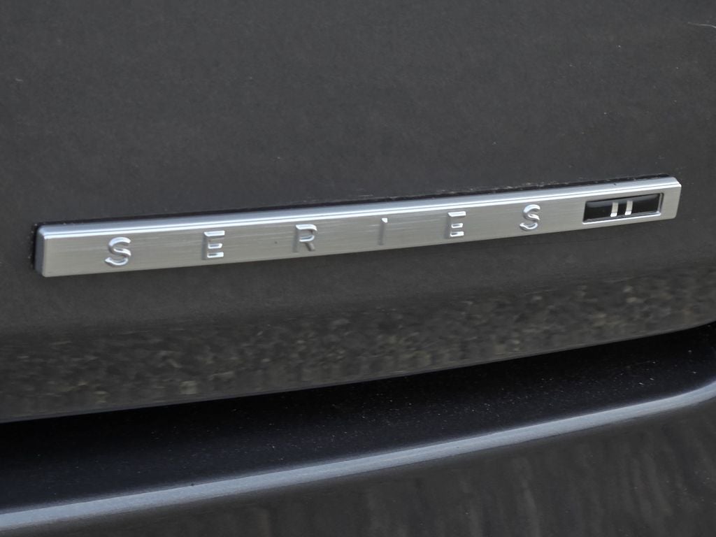 2022 Jeep Grand Wagoneer Series II