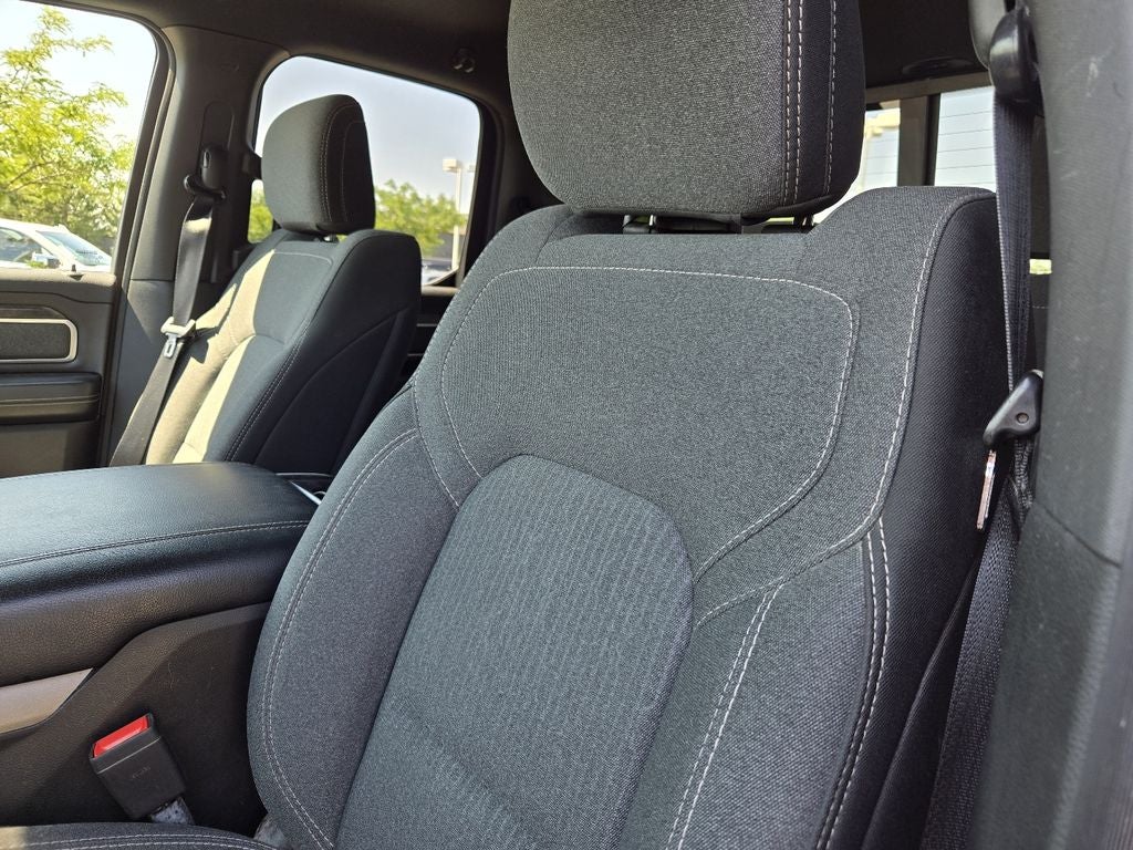 2019 RAM 1500 Big Horn/Lone Star Quad Cab 4x4 6'4" Box