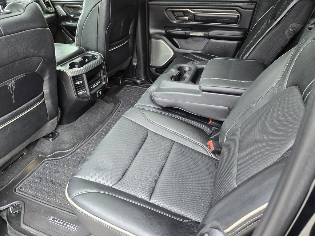 2021 RAM 1500 Limited Crew Cab 4x4 5'7" Box