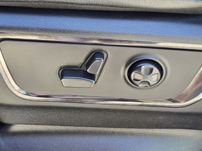 2022 RAM 1500 Limited Crew Cab 4x4 5'7" Box