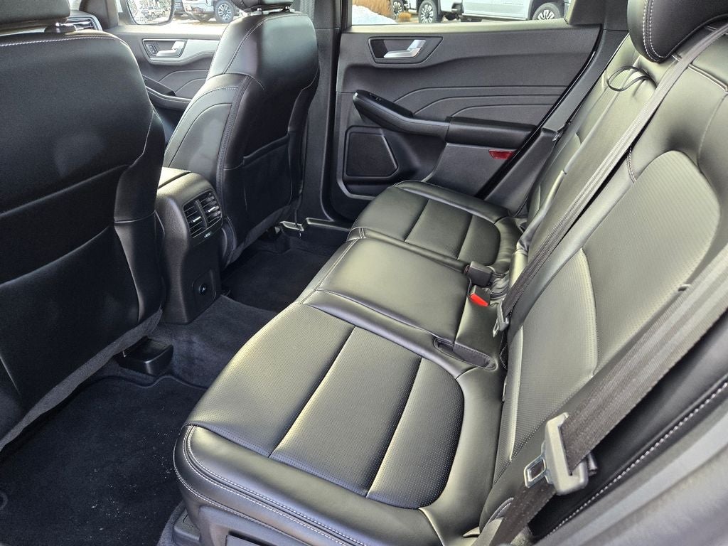 2025 Ford Escape Platinum