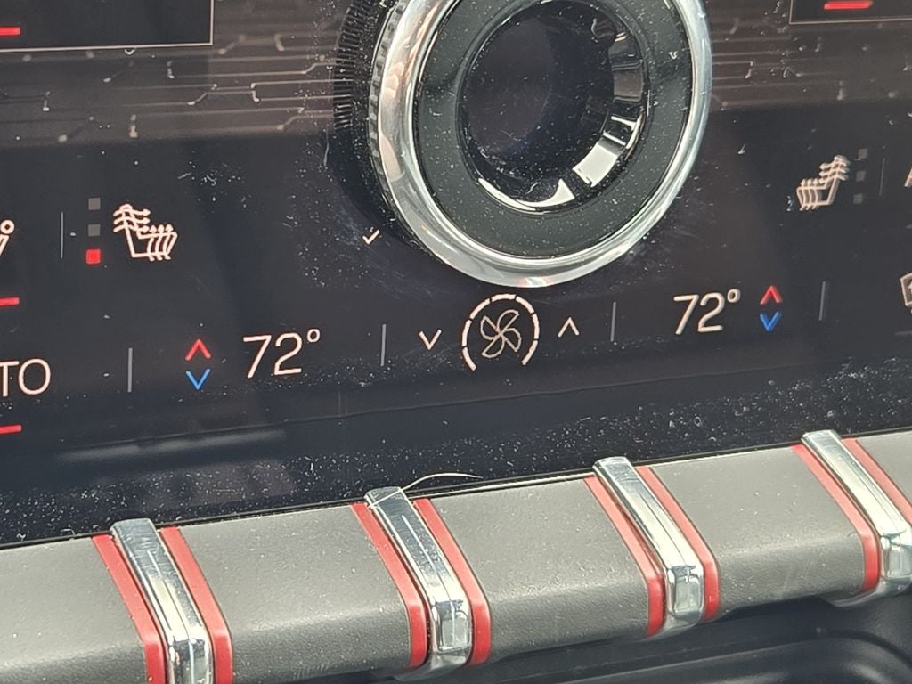 2024 GMC Acadia AT4