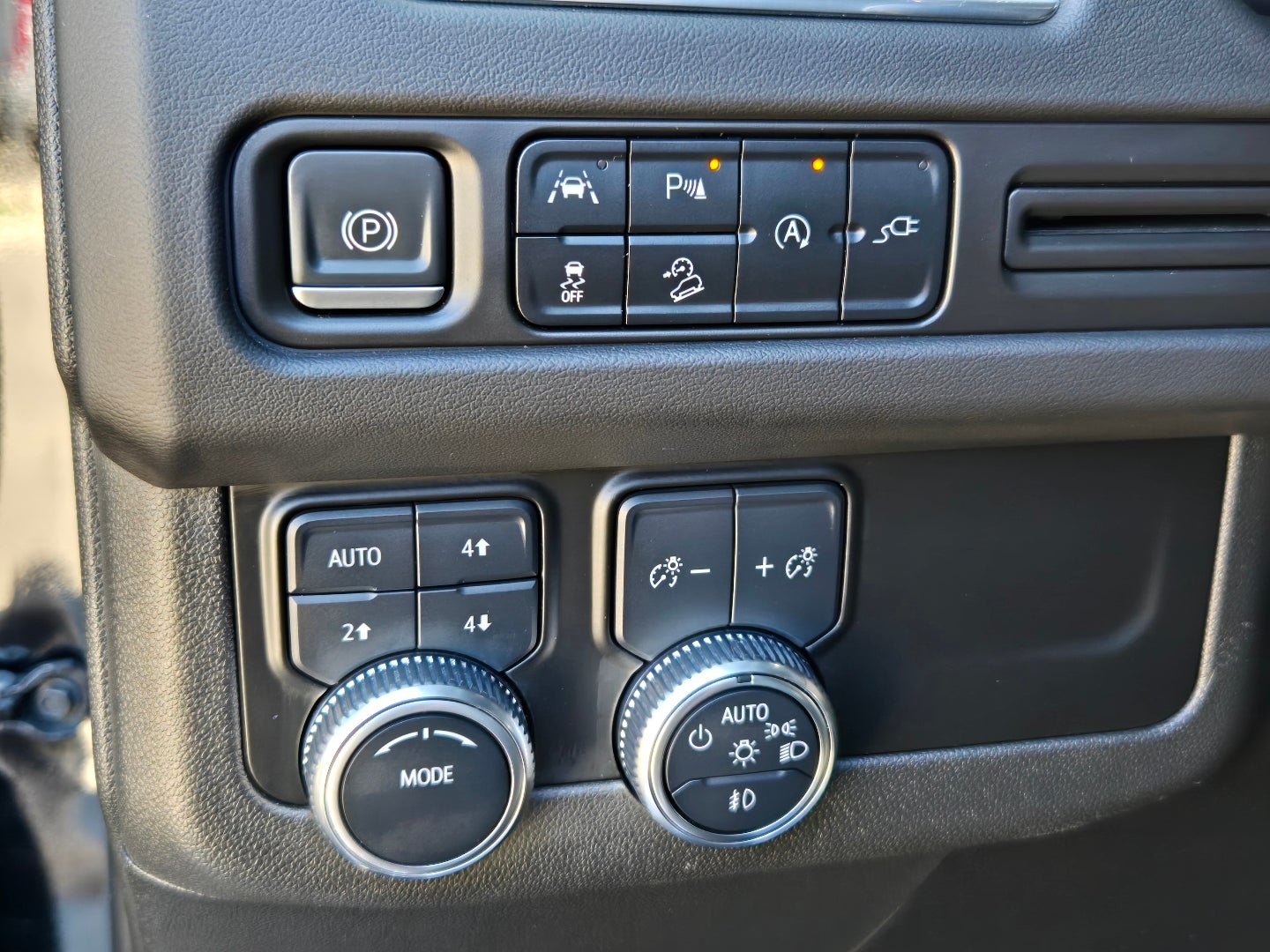 2022 GMC Yukon AT4