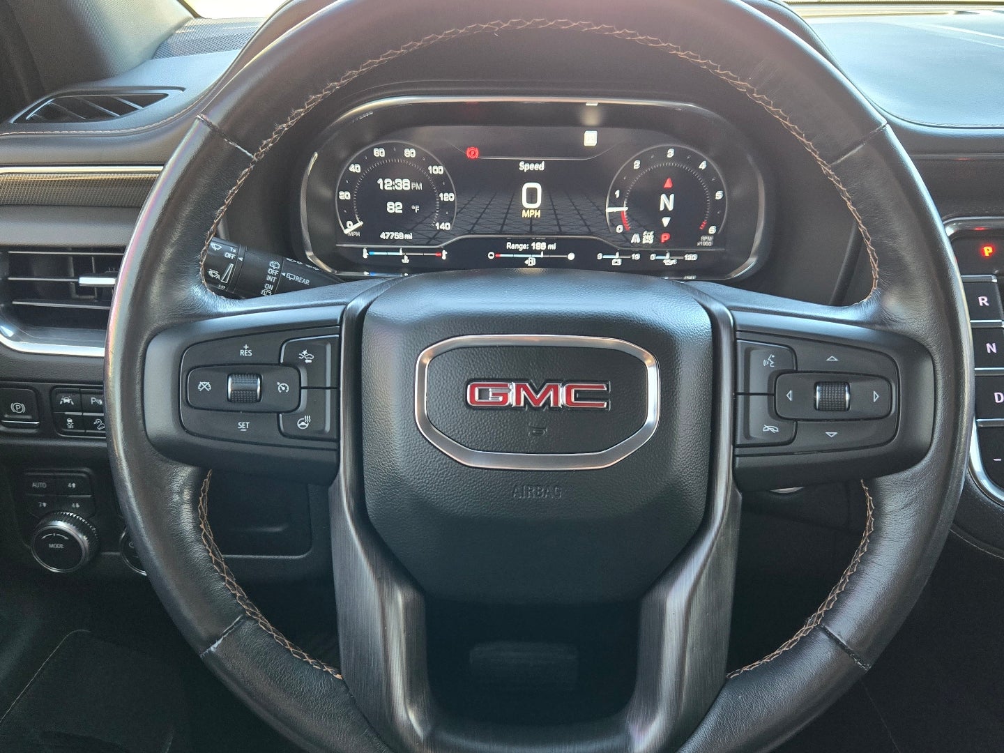 2022 GMC Yukon AT4