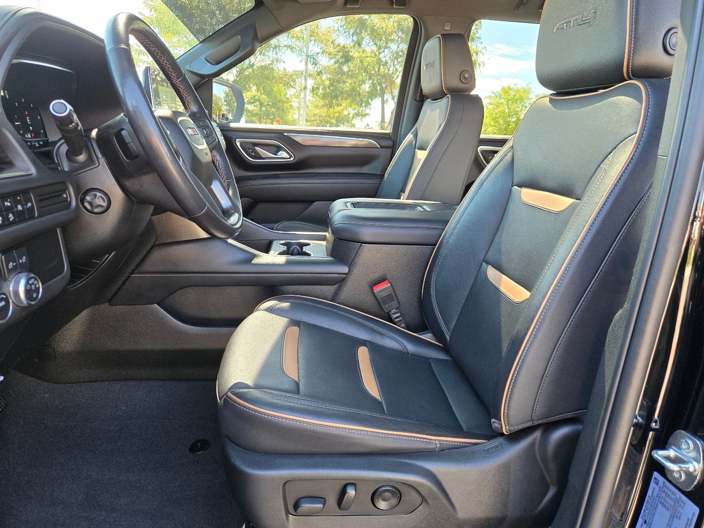 2022 GMC Yukon AT4