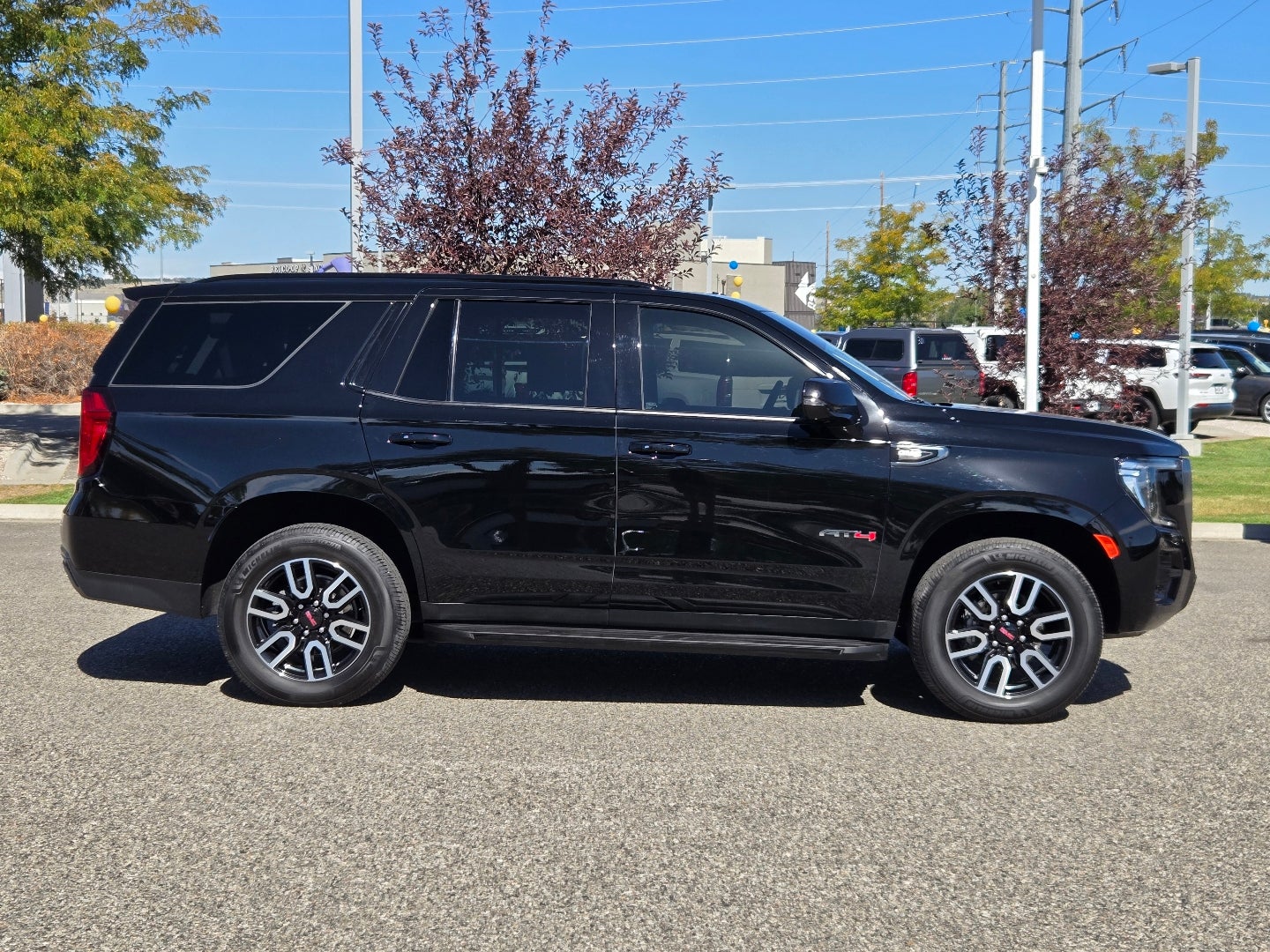 2022 GMC Yukon AT4
