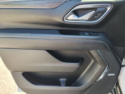 2023 GMC Yukon XL SLT