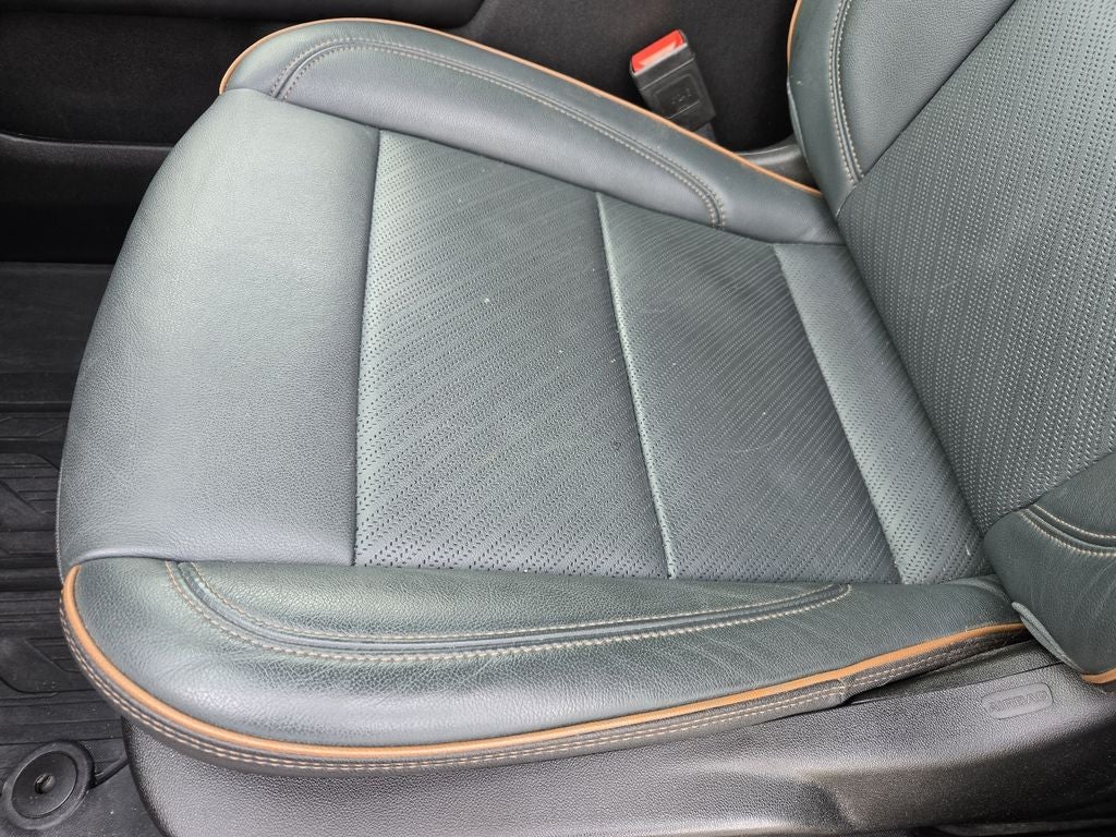 2025 GMC Yukon XL AT4