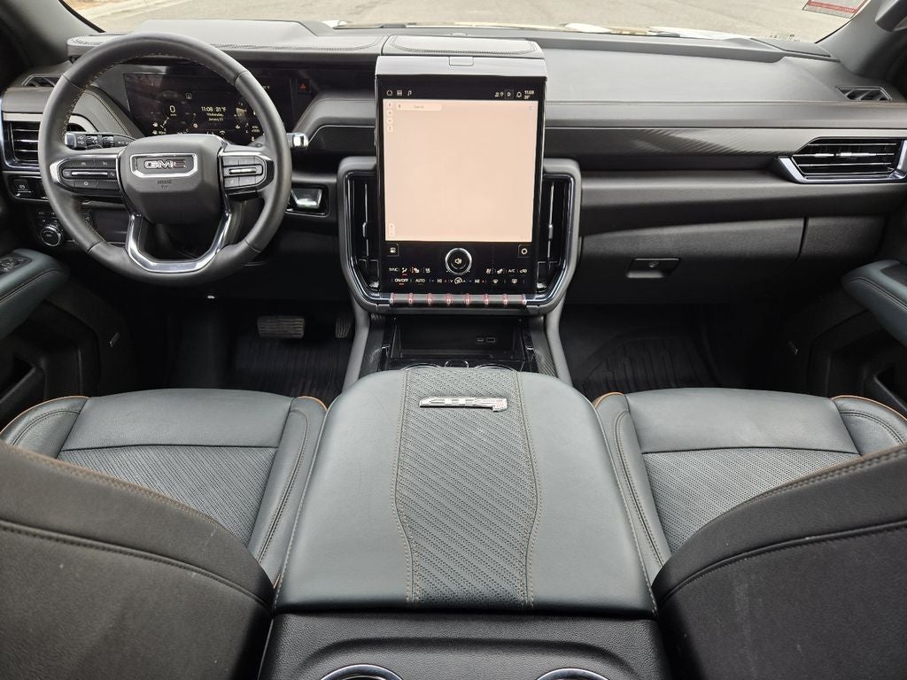 2025 GMC Yukon XL AT4