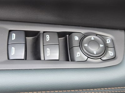 2025 GMC Yukon XL AT4