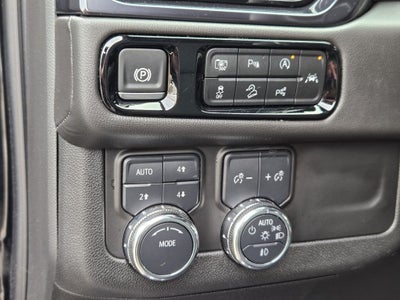 2025 GMC Yukon XL AT4