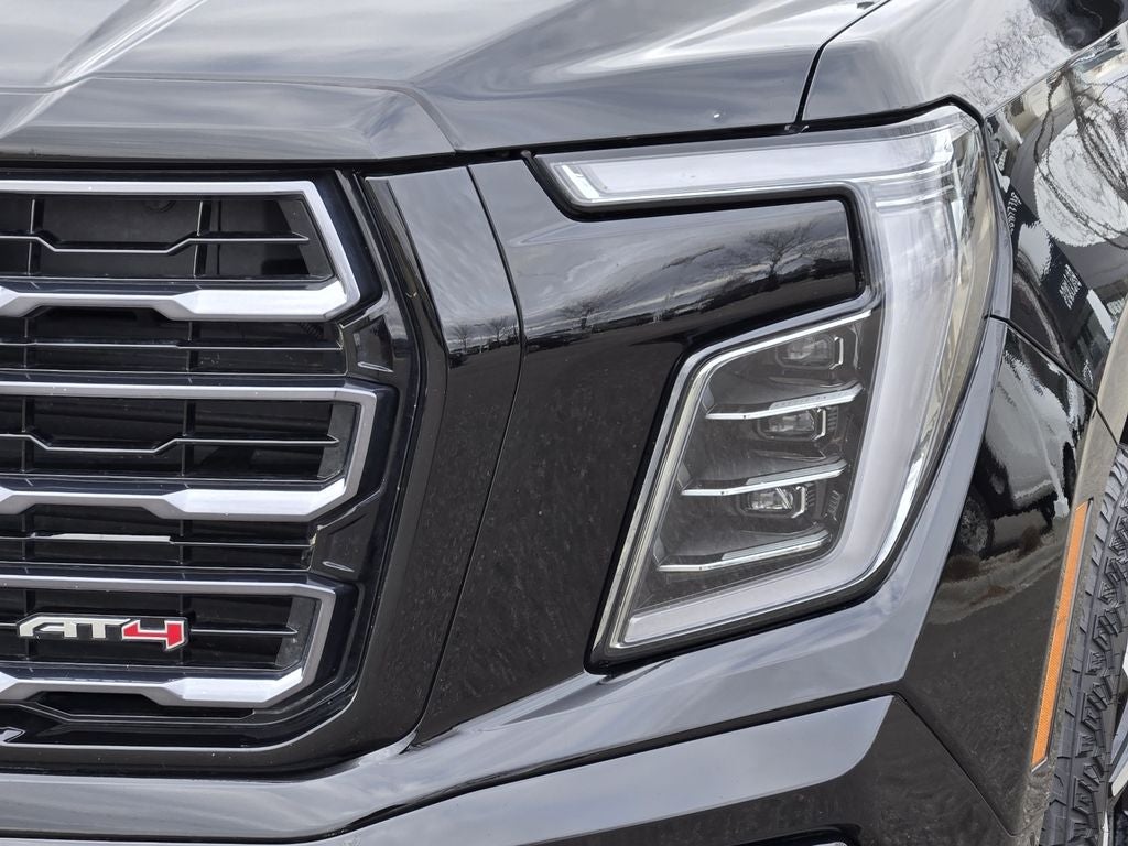 2025 GMC Yukon XL AT4