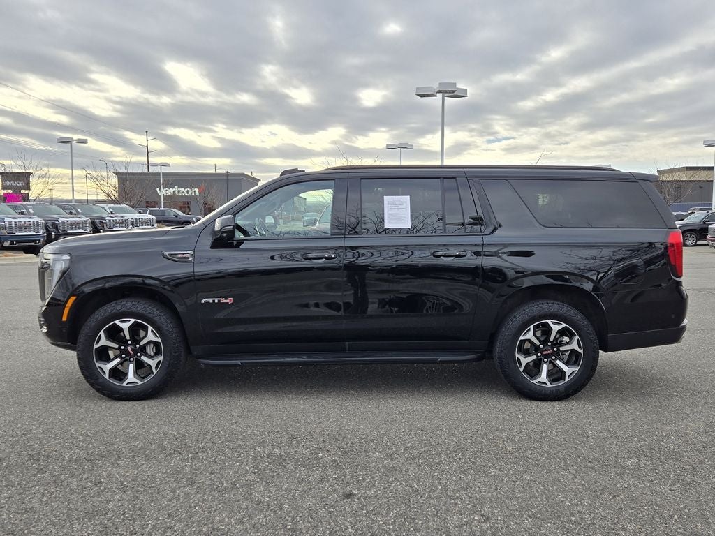 2025 GMC Yukon XL AT4