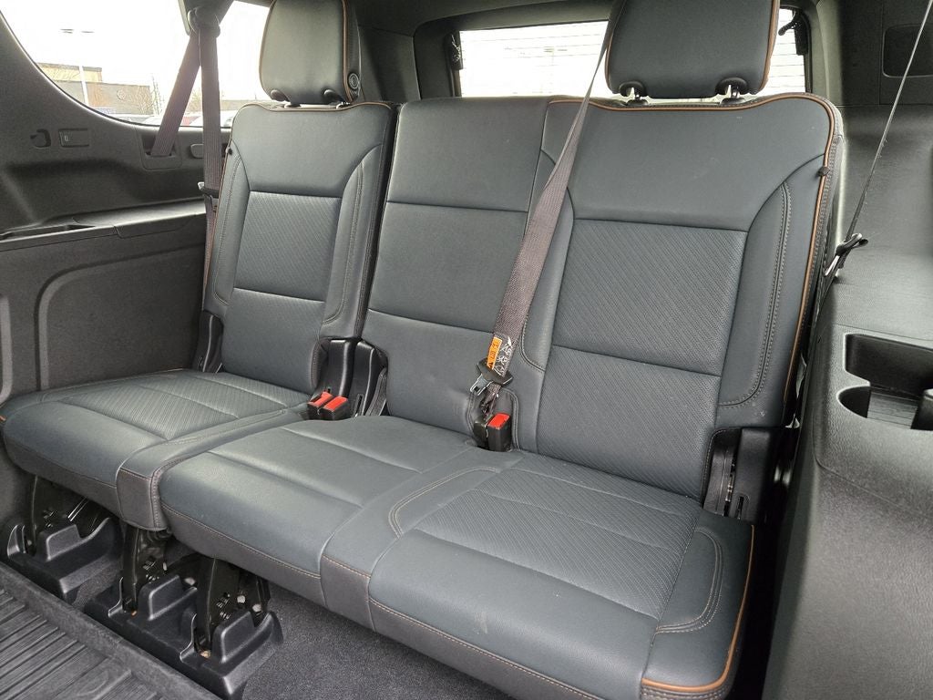 2025 GMC Yukon XL AT4