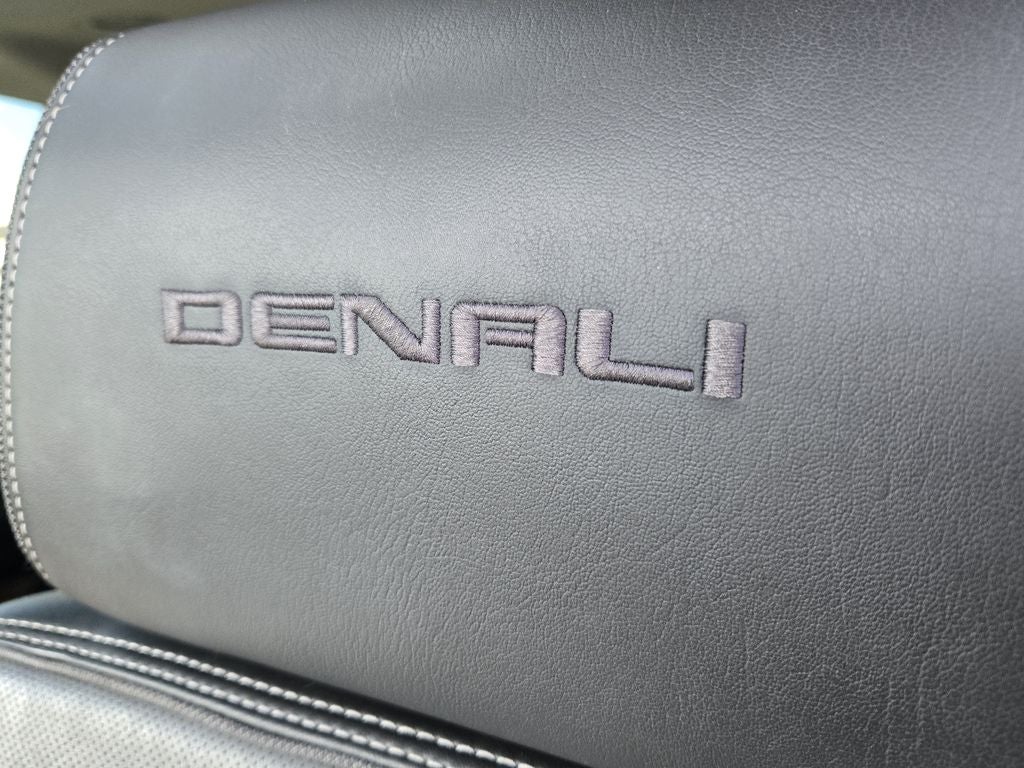 2015 GMC Yukon XL Denali