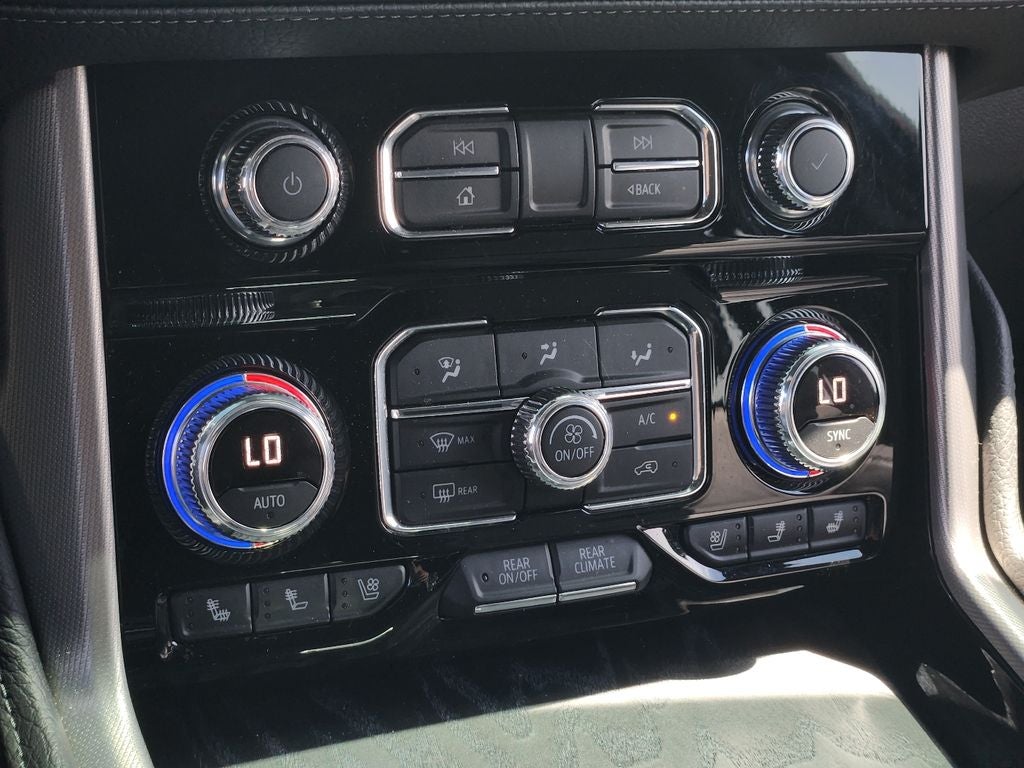2022 GMC Yukon XL Denali