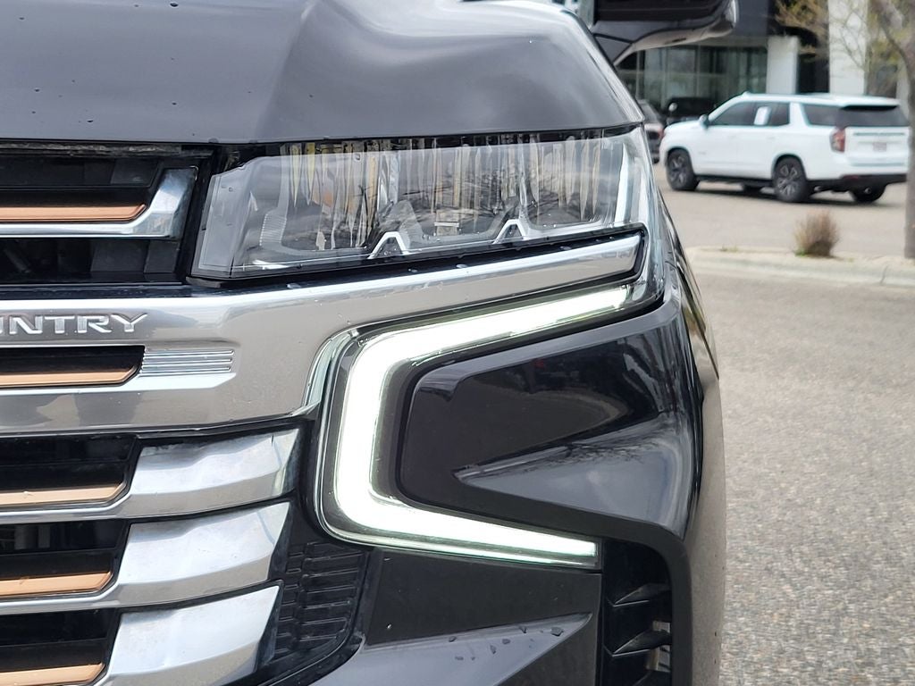 2022 Chevrolet Suburban High Country