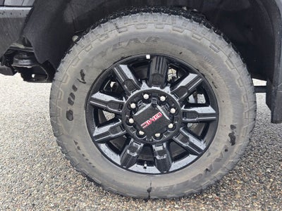 2025 GMC Sierra 2500 HD AT4