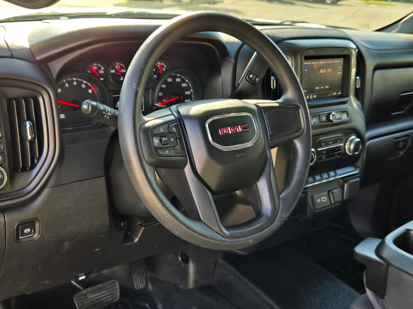 2025 GMC Sierra 1500 Pro