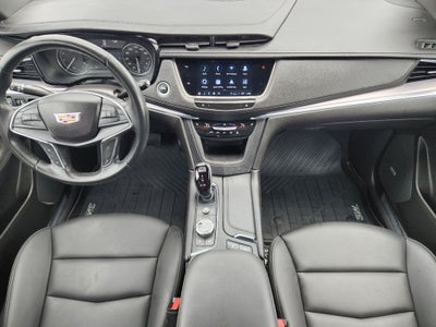 2023 Cadillac XT5 Luxury