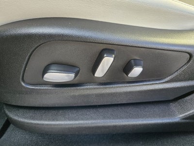 2022 Cadillac XT5 Sport