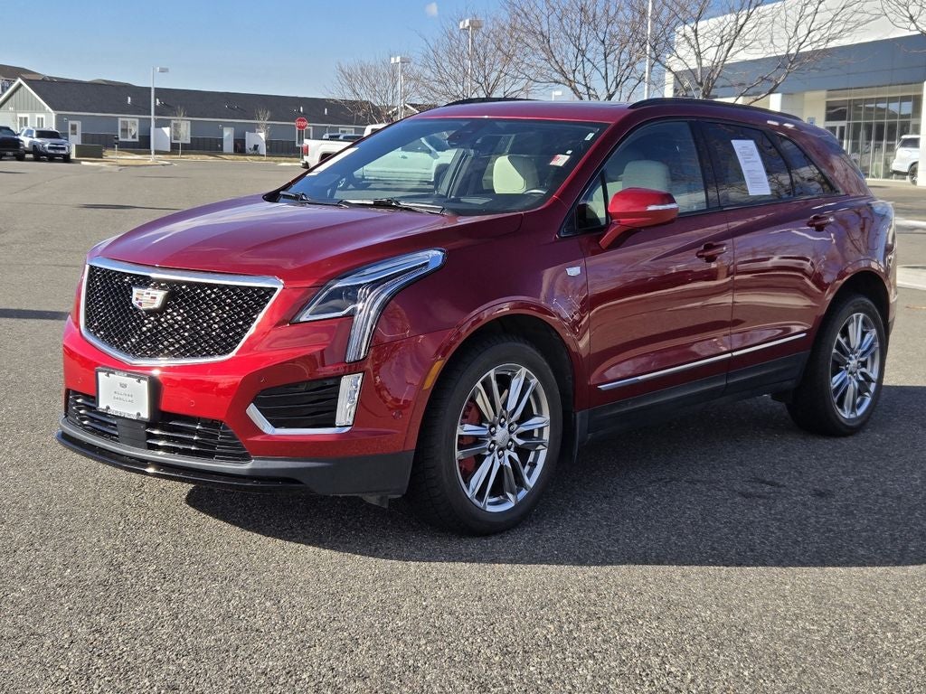 2022 Cadillac XT5 Sport