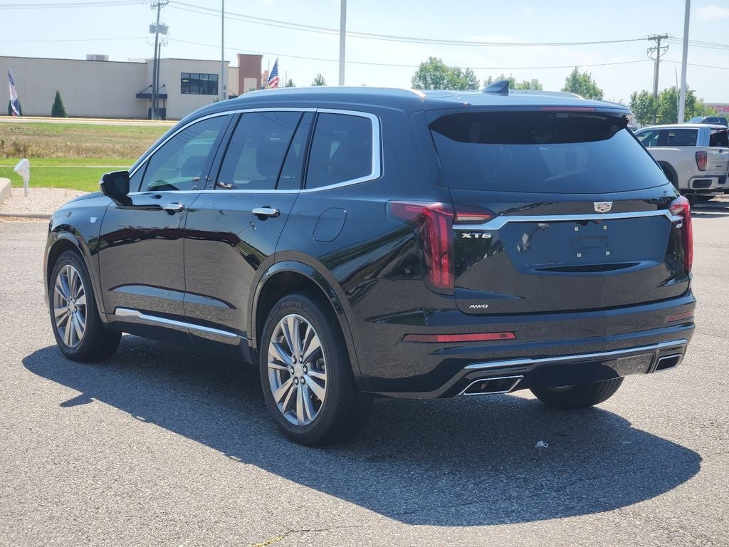 2023 Cadillac XT6 Premium Luxury
