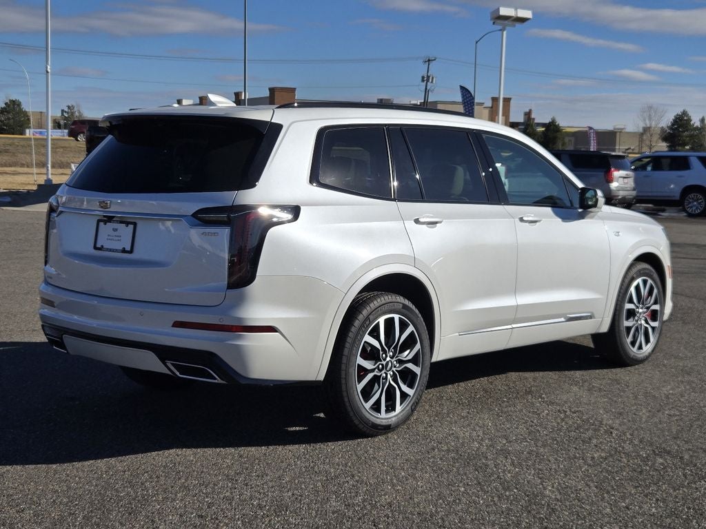 2025 Cadillac XT6 Sport