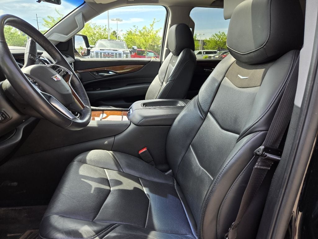 2020 Cadillac Escalade Premium Luxury