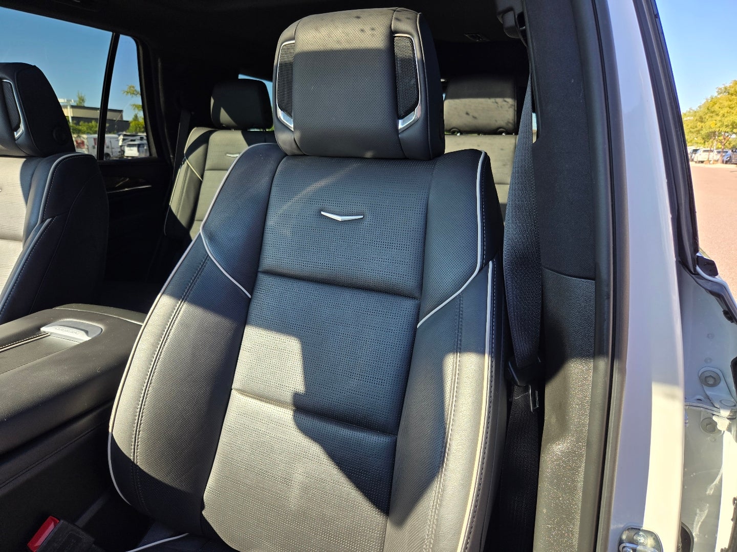 2024 Cadillac Escalade Premium Luxury