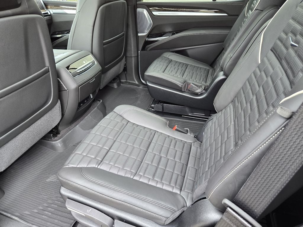 2026 Cadillac Escalade 4WD Platinum Sport