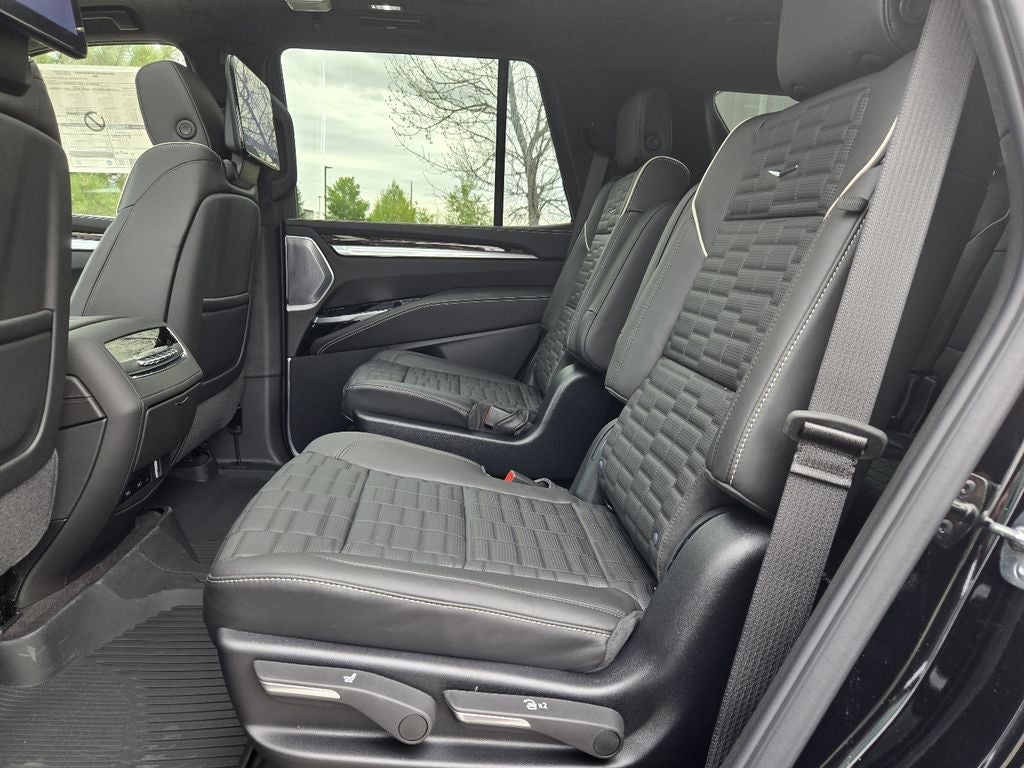 2026 Cadillac Escalade 4WD Platinum Sport