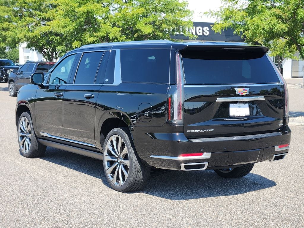 2026 Cadillac Escalade ESV Luxury
