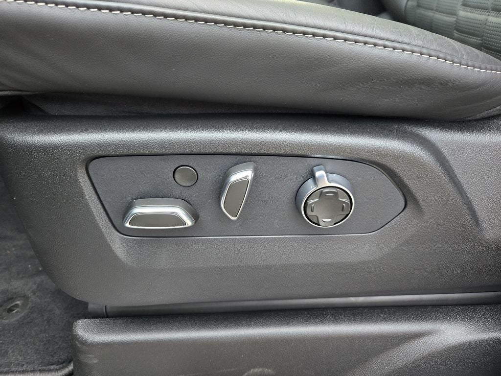 2026 Cadillac Escalade ESV V-Series