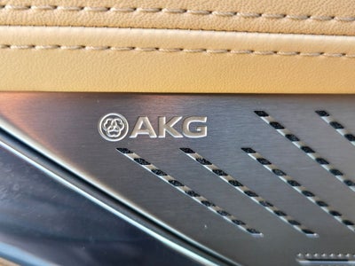 2025 Cadillac ESCALADE IQ Luxury 2