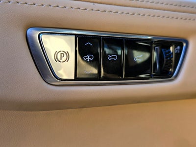 2025 Cadillac ESCALADE IQ Luxury 2