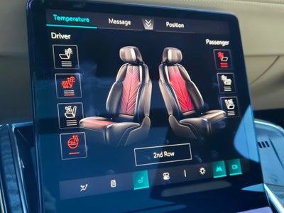 2025 Cadillac ESCALADE IQ Luxury 2