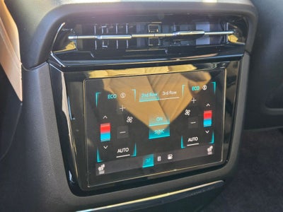 2025 Cadillac ESCALADE IQ Luxury 2