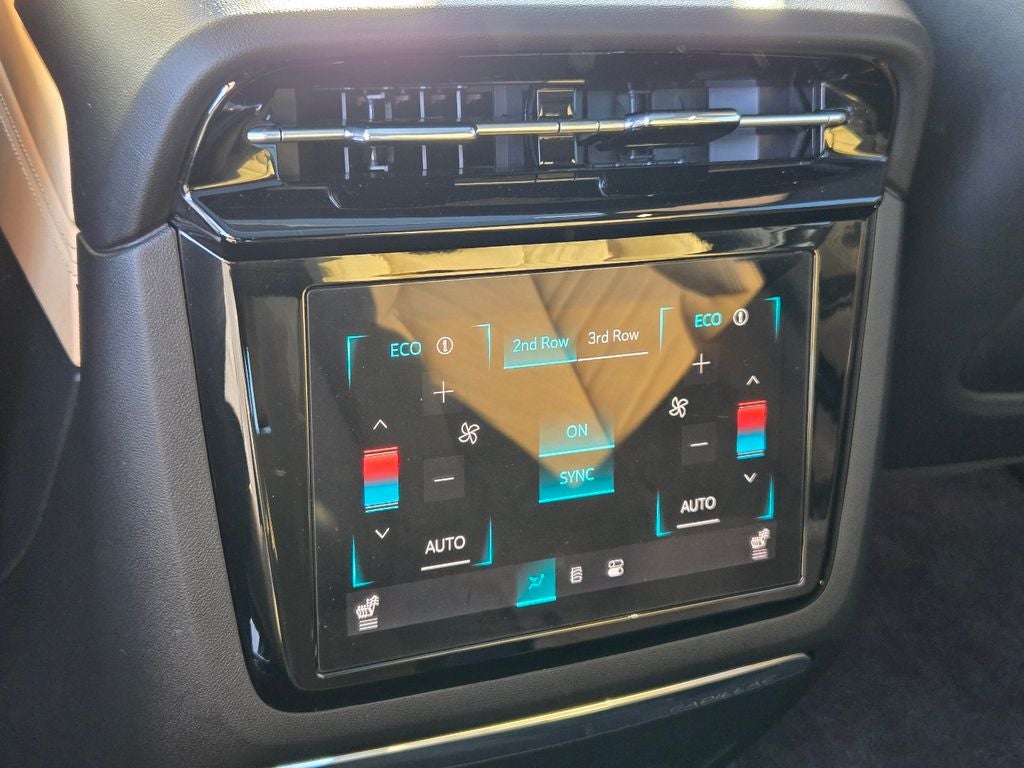 2025 Cadillac ESCALADE IQ Luxury 2