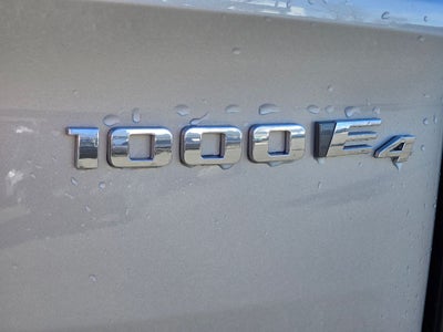 2025 Cadillac ESCALADE IQ Luxury 2