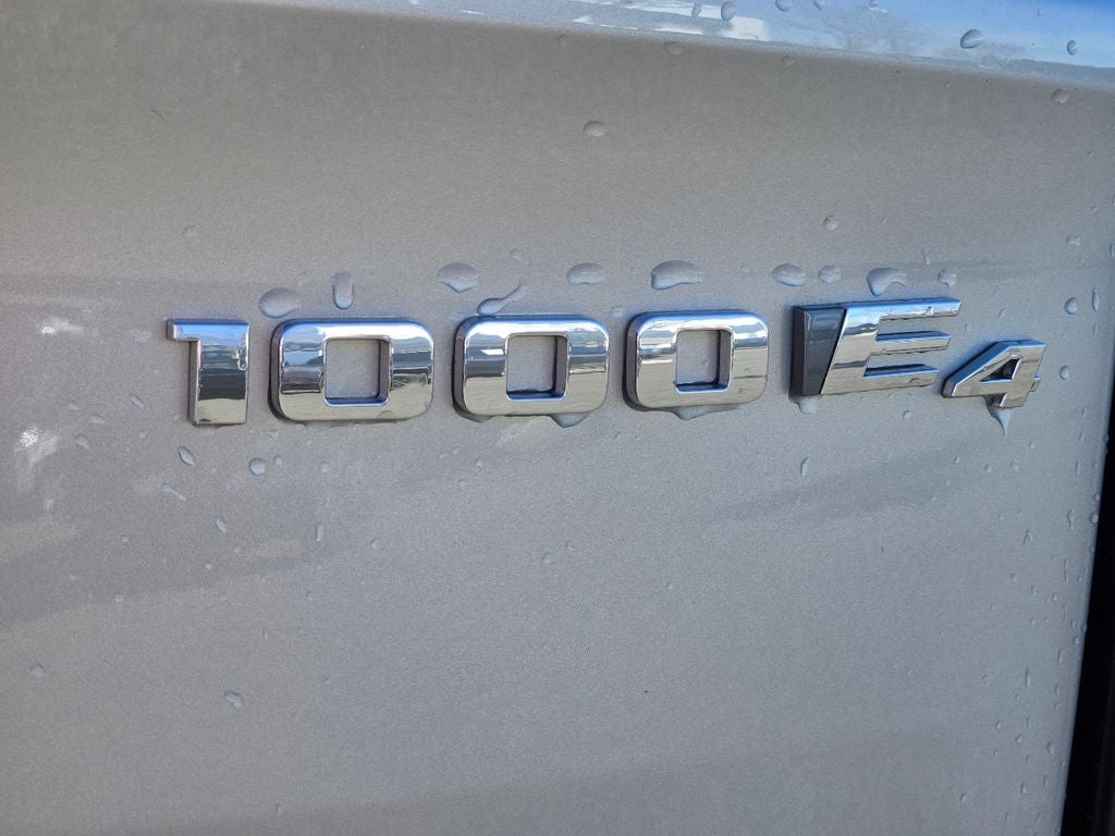 2025 Cadillac ESCALADE IQ Luxury 2