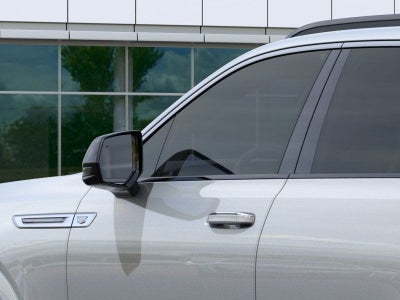 2025 Cadillac ESCALADE IQ Luxury 2