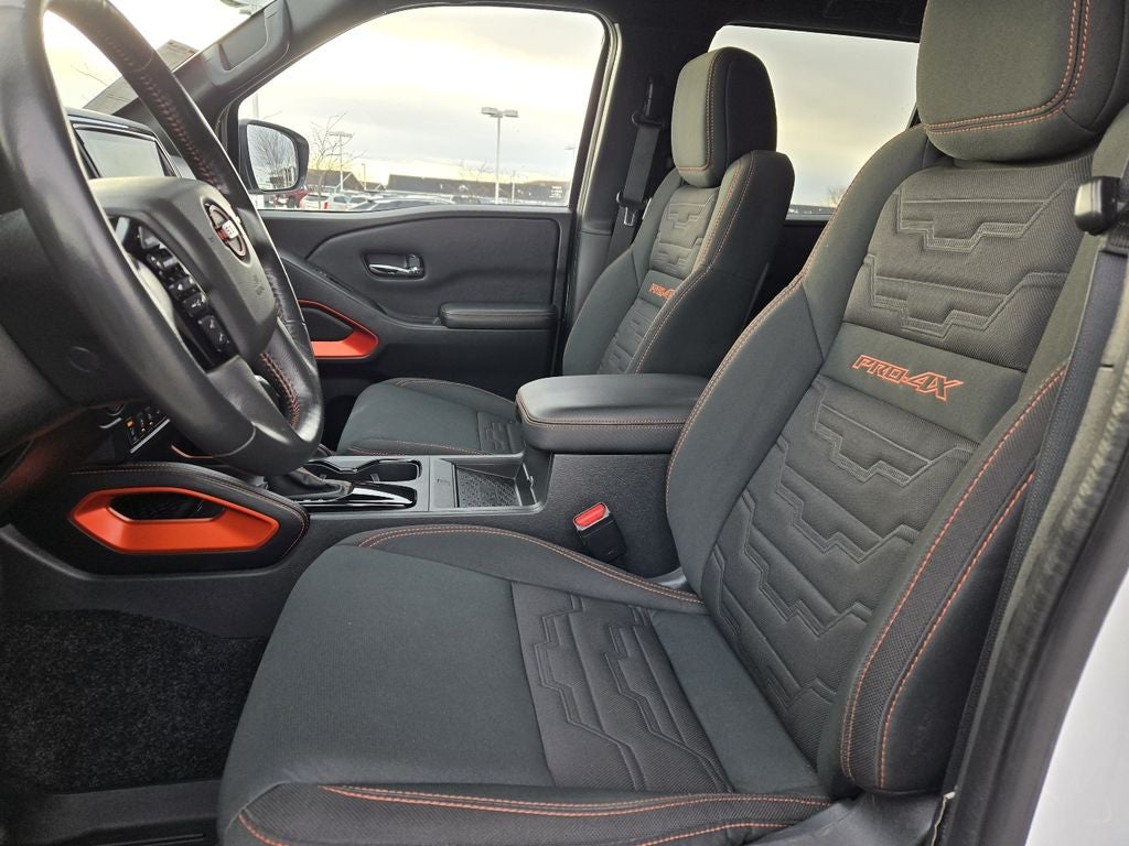 2023 Nissan Frontier Crew Cab PRO-4X 4x4