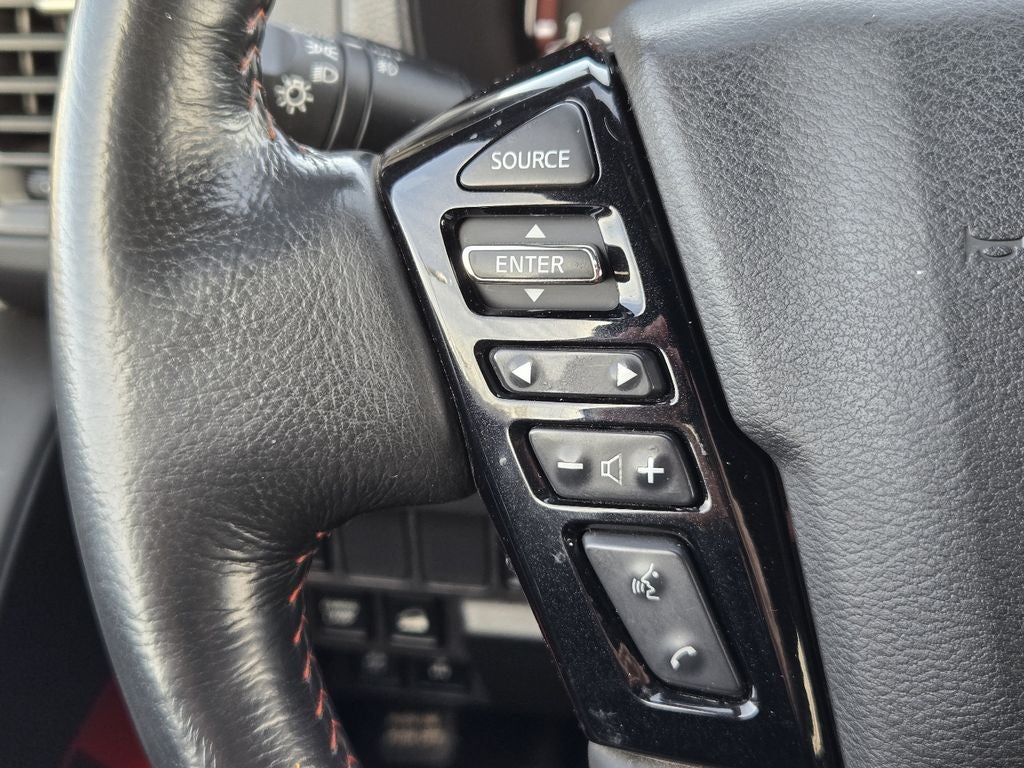 2023 Nissan Frontier Crew Cab PRO-4X 4x4