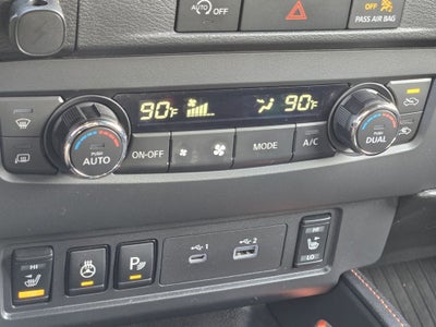 2023 Nissan Frontier Crew Cab PRO-4X 4x4