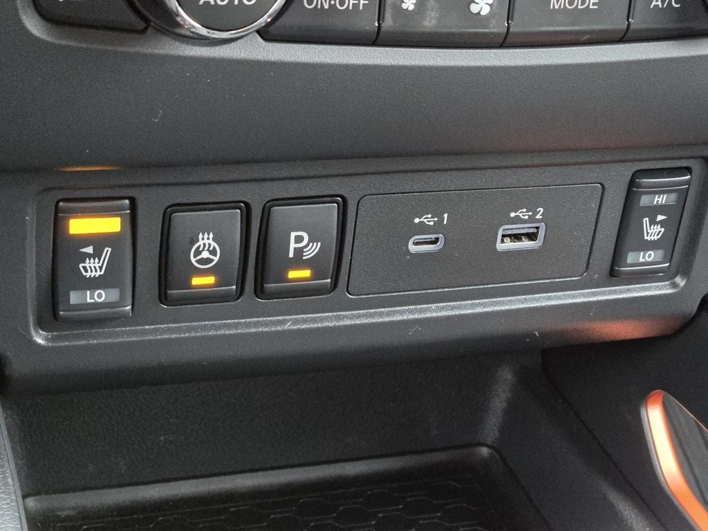 2023 Nissan Frontier Crew Cab PRO-4X 4x4