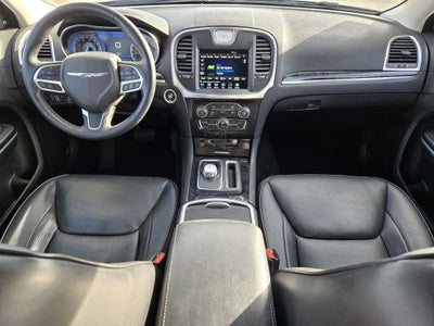 2021 Chrysler 300 Touring L AWD